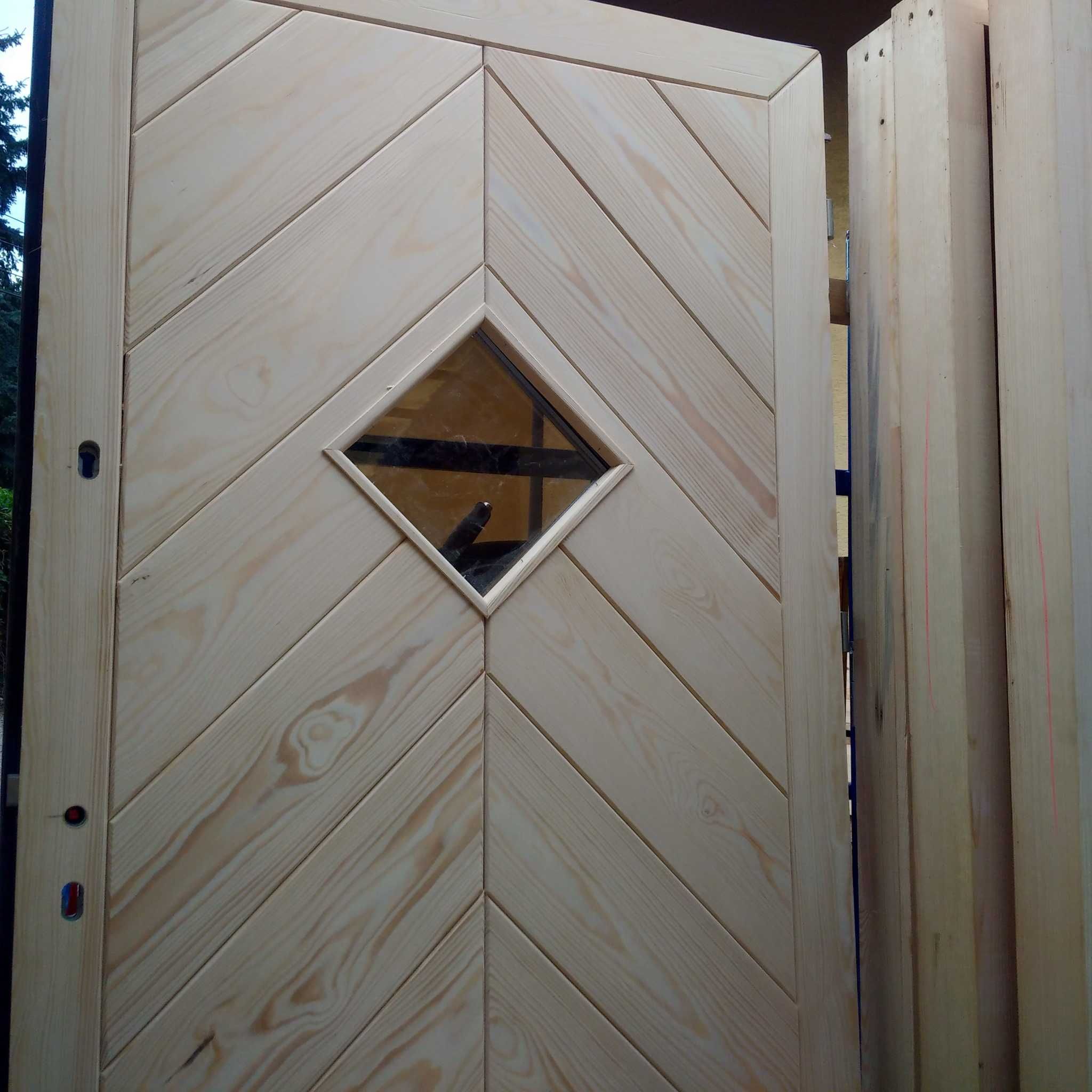 drzwi jodelka zewnetrzne sosnowe drewniane grube 6cm