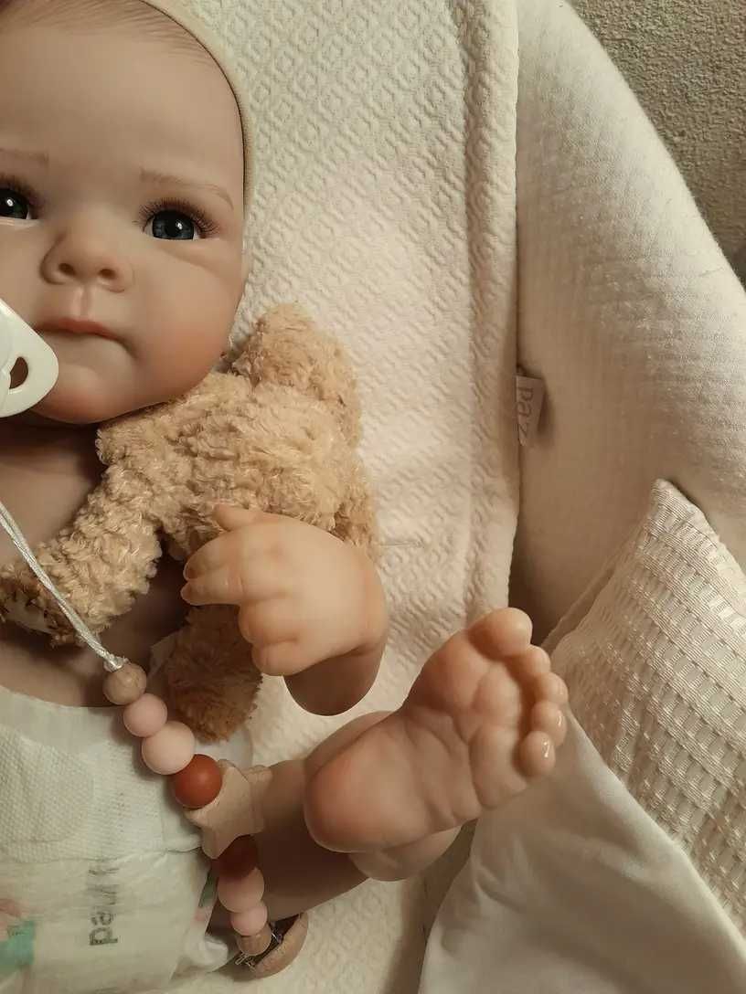 Boneca Reborn 50 cm nova na caixa, com biberon e chucha