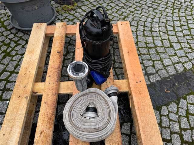 Pompa do wody 750 W z nożem tnącym + wąż 20 m