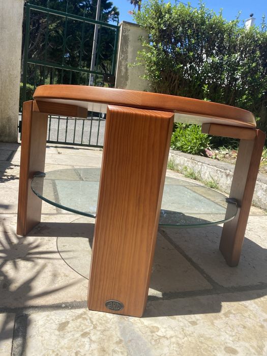 Mesa Redonda de Madeira maciça / vidro - Nova