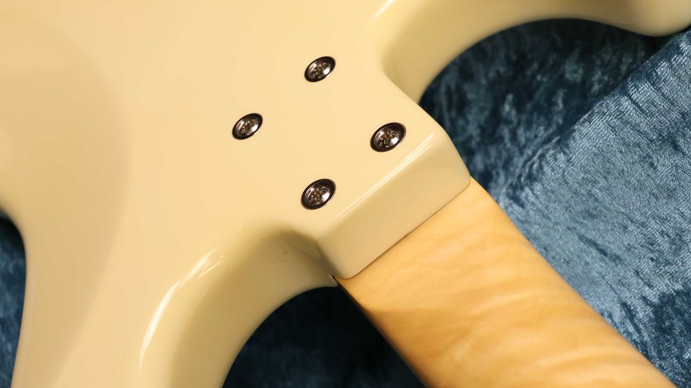 Mensinger Passenger Strat Duncan HHH gitara elektryczna