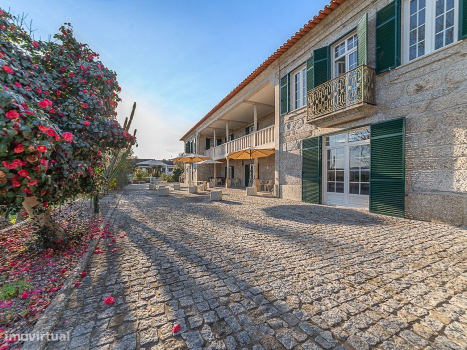 Quintinha / Hotel, localizada na freguesia de Castelões, concelho d...