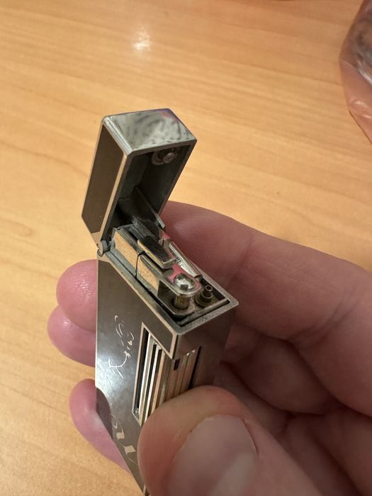 Зажигалка Dunhill