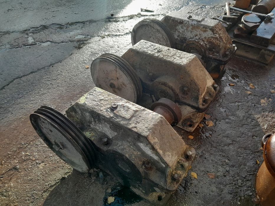 Продам Релуктора Ц2У 200 пер число 40,в гарному стані,кількість 3 шт