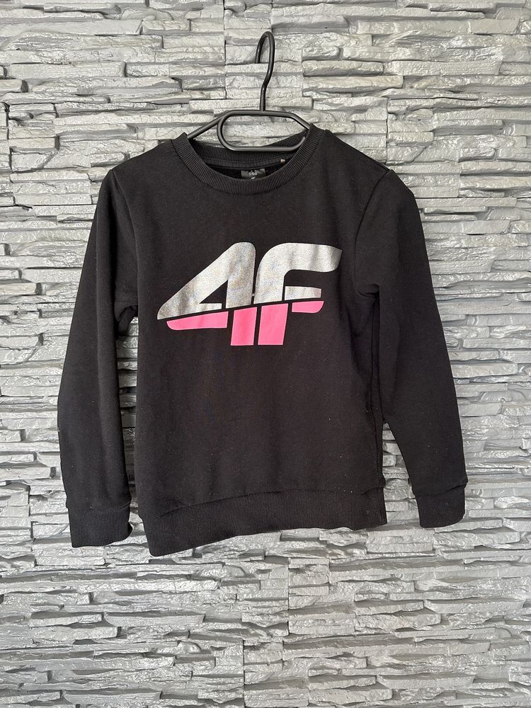 Czarna bluza dziewczęca 4F 146