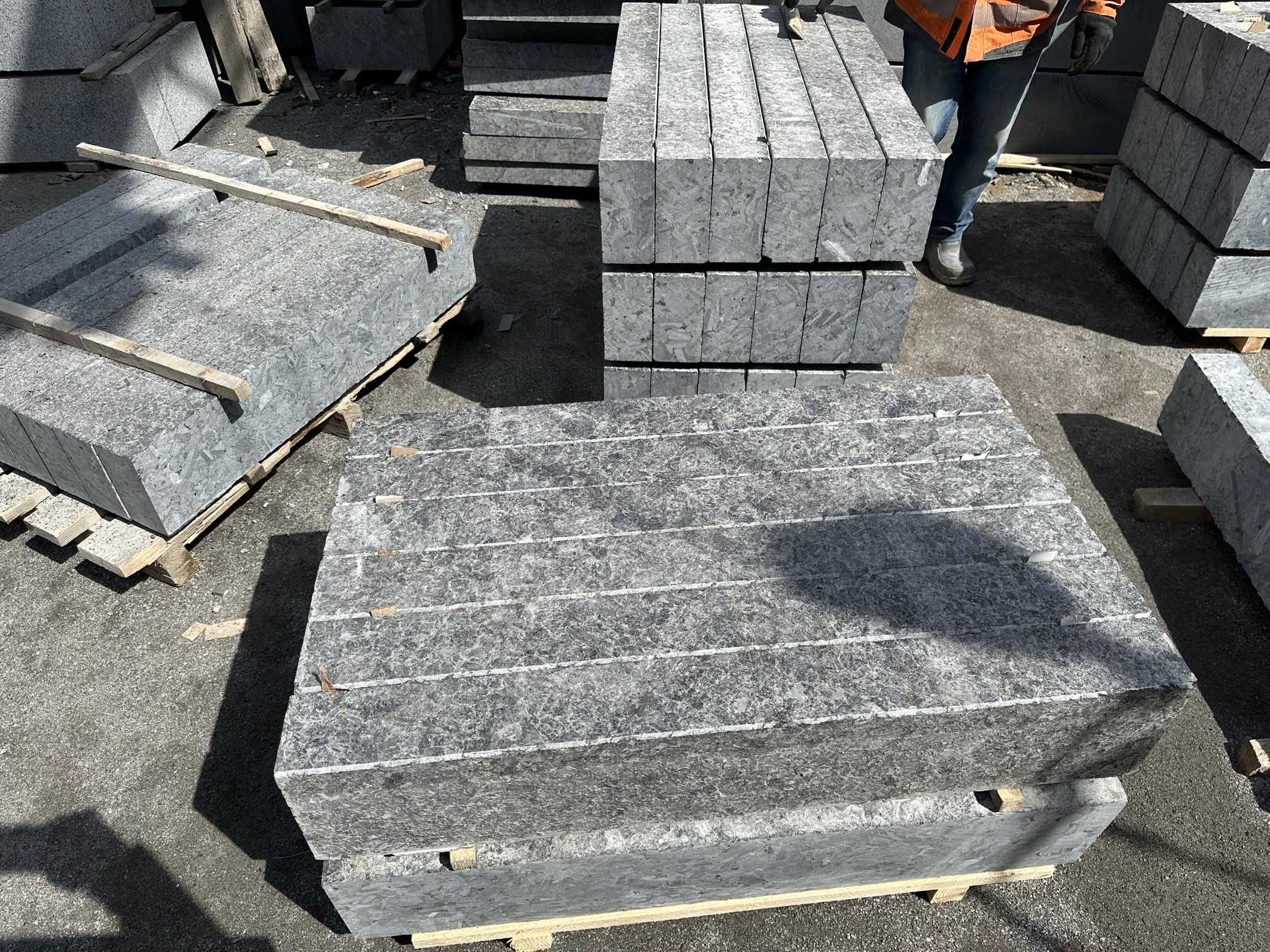 Бордюр гранітний ГП5 200*80*L мм., термооброблений, Лабрадорит