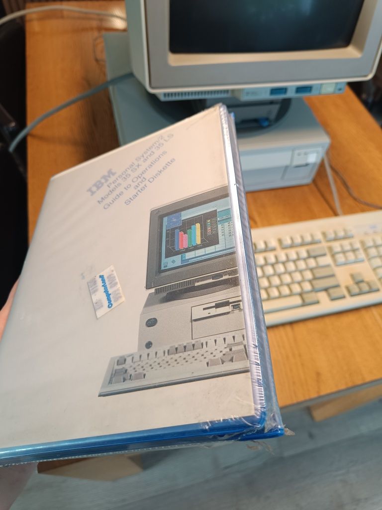 IBM PS/2 Model 56 Retro