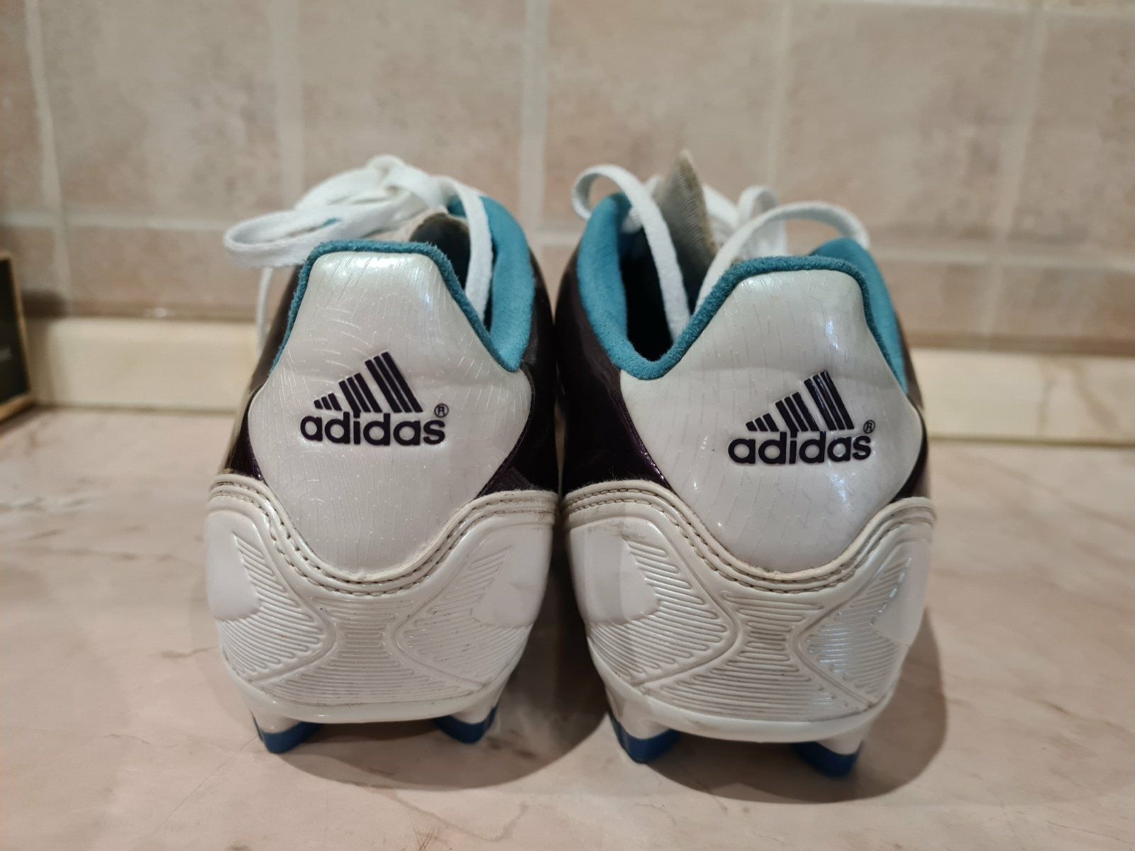 Футбольні копки, бутси Adidas F10