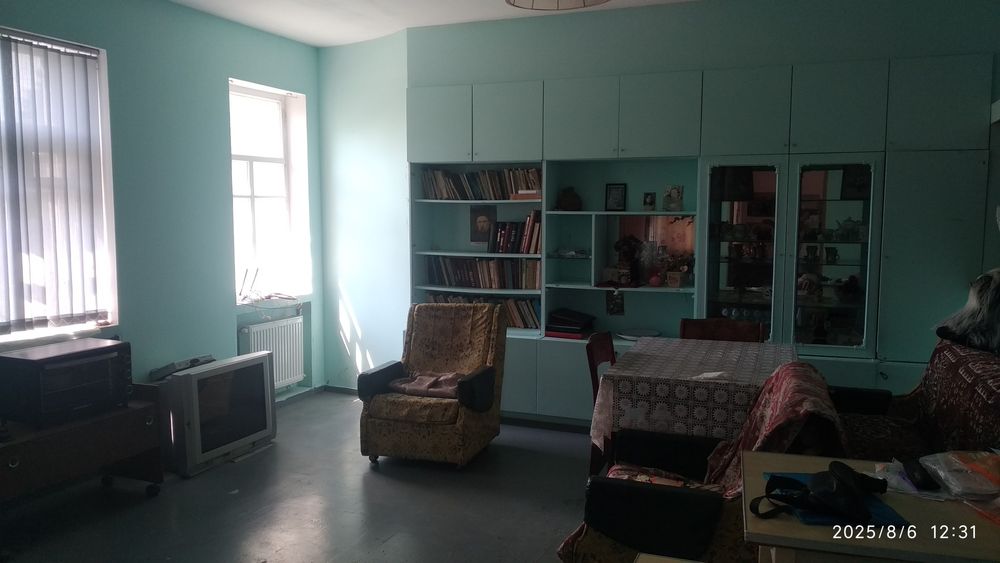 Тараща. Продаж 4кімн.кв 85м.кв в центрі