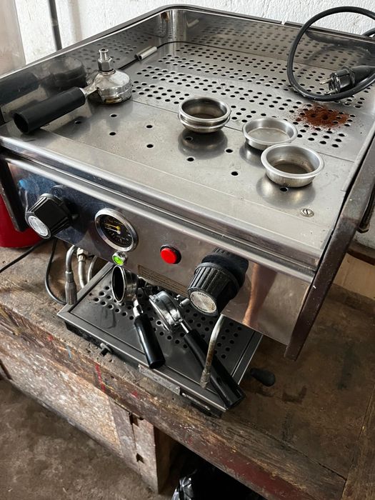 Vendo maquina de café profissional