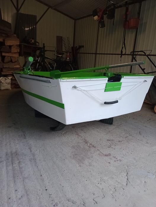 Sprzedam łódkę wędkarską