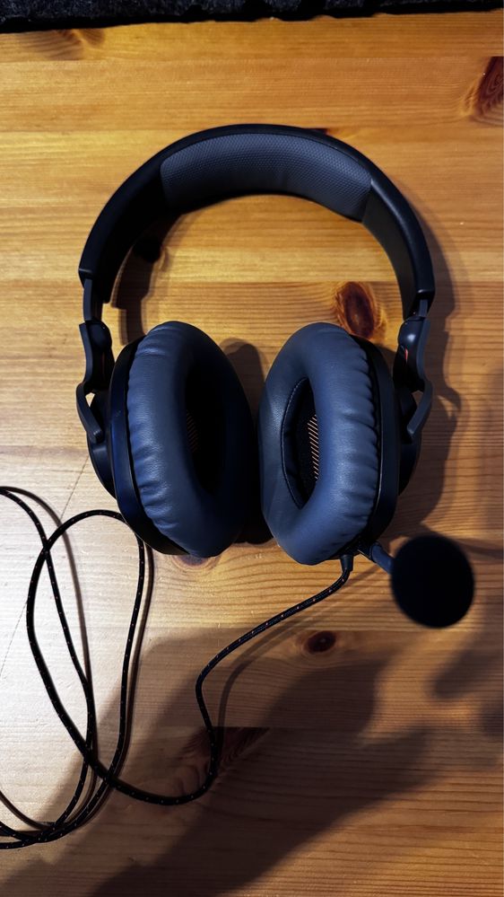 Słuchawki przewodowe z mikrofonem JBL Quantum 100
