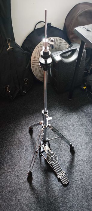 Bateria (pedal duplo + banco + tripé choques)