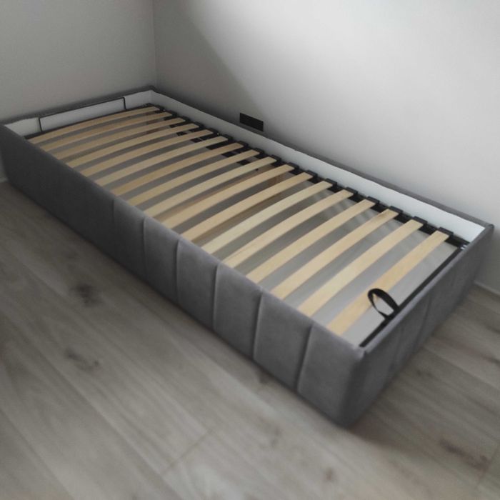 Łóżko młodzieżowe 90x200