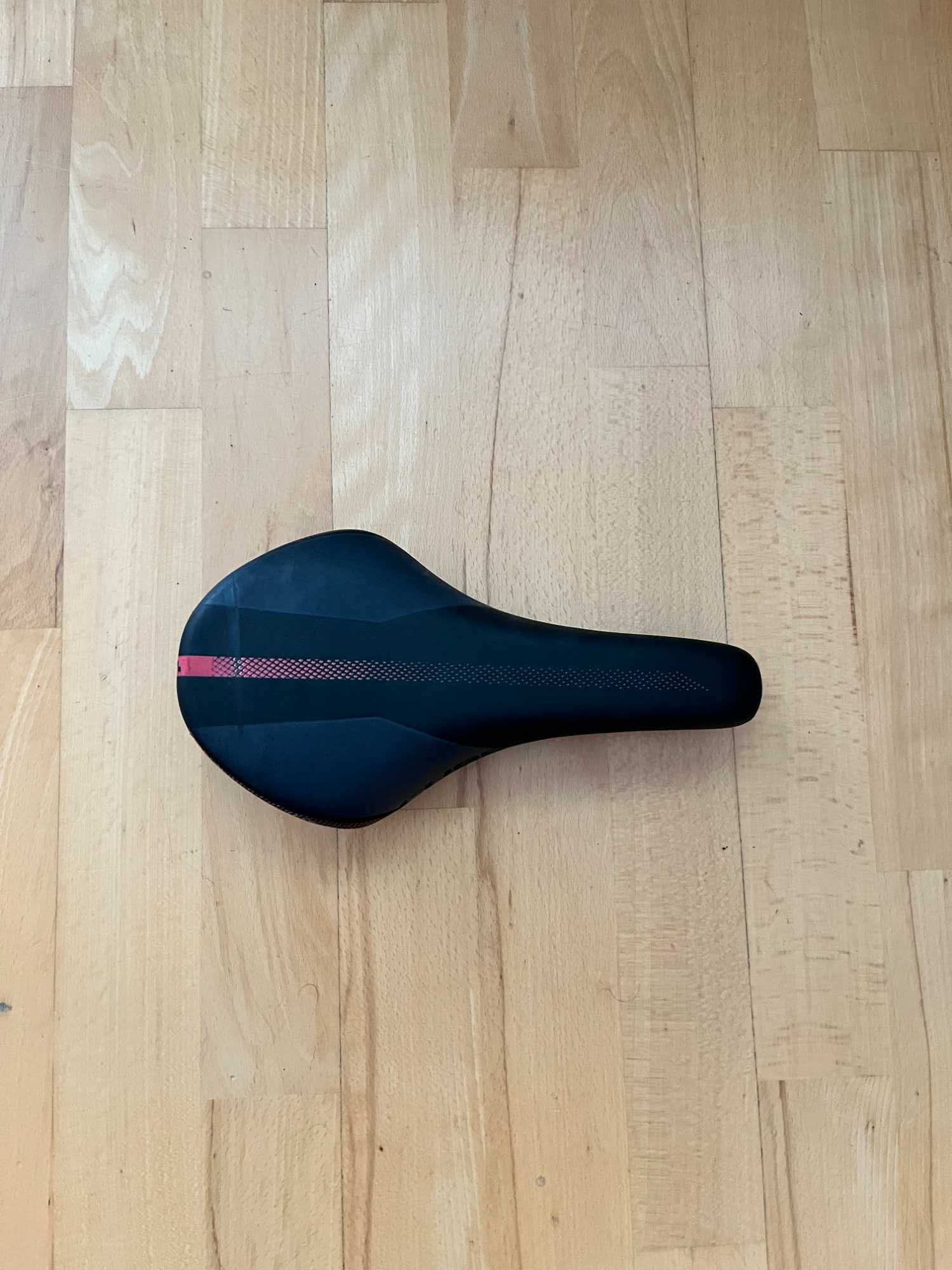 Siodełko Selle Royal CUBE 280x140 317g Ergon Velo ProX Kross Wittkop