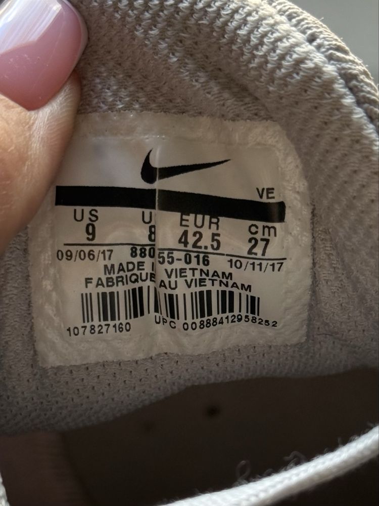 Nike zoom кроссовки оригинал 42 размер