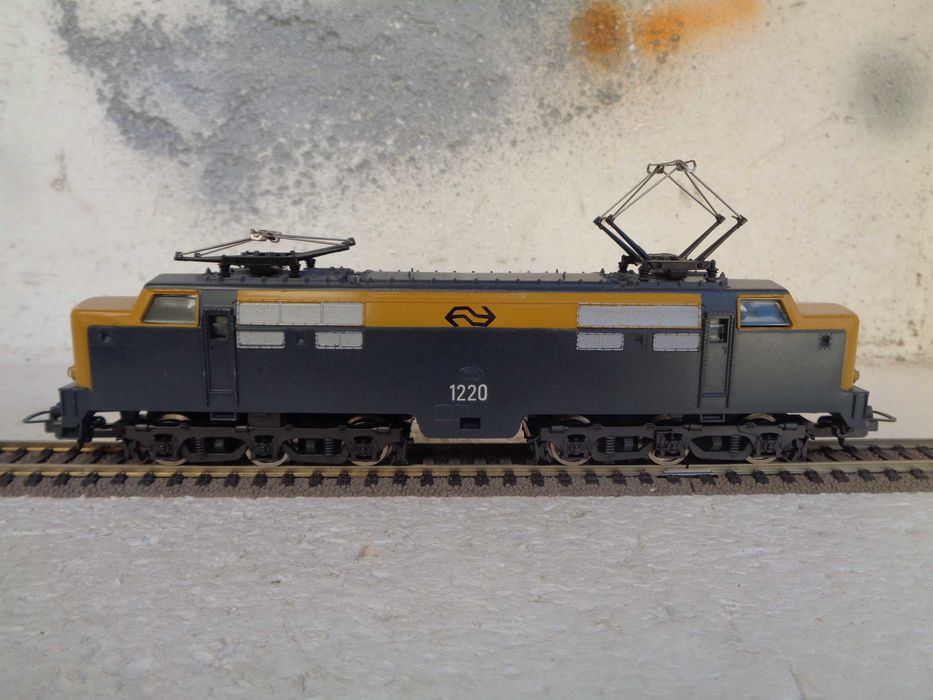 1:87 LIMA Locomotiva eletrica Holandesa 1220 comboio