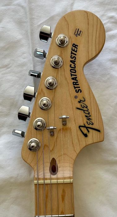 Guitarra Fender Stratocaster Billy Corgan Signature