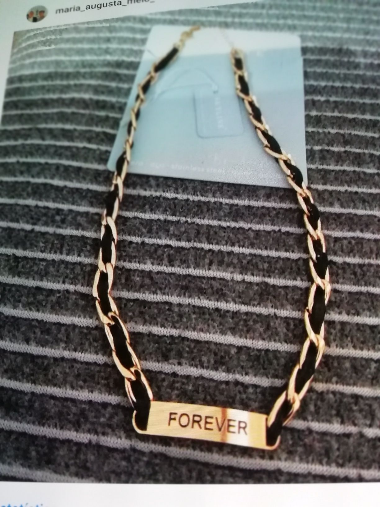 Anéis, alianças, elegância perfeita, fios,brincos, pulseiras etc.