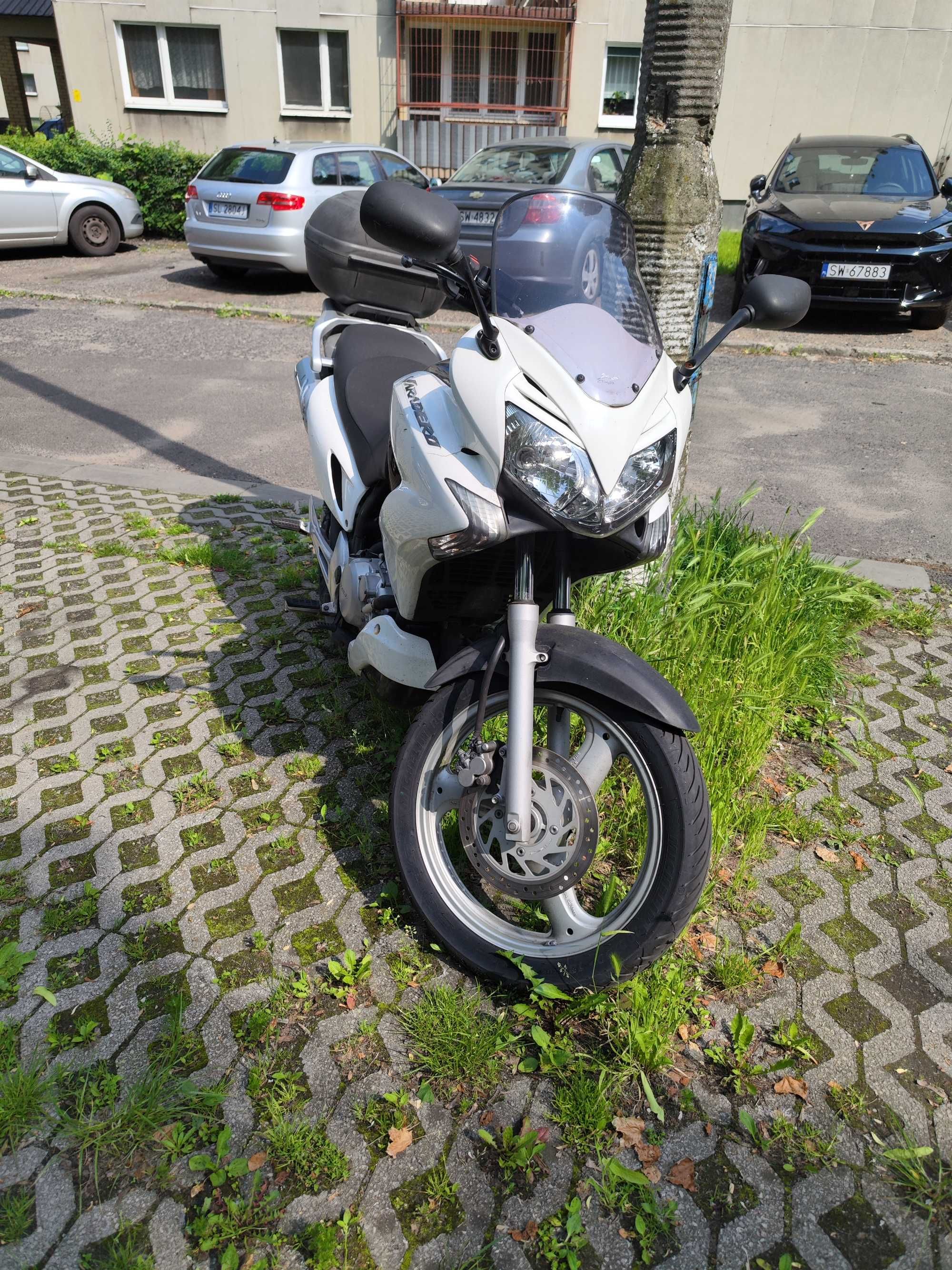 honda varadero 125
