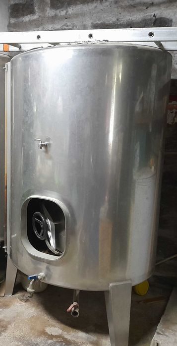 Cuba em inox de 1000 Lts