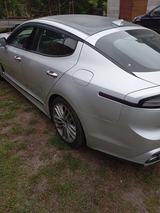 Kia stinger USA napęd na cztery koła