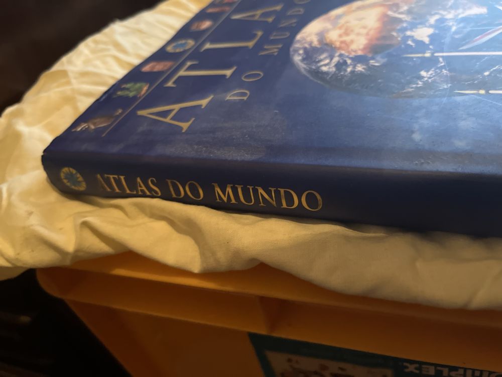 Livro Atlas do Mundo