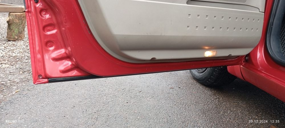 Рено Меган 2 .1.6 бензин