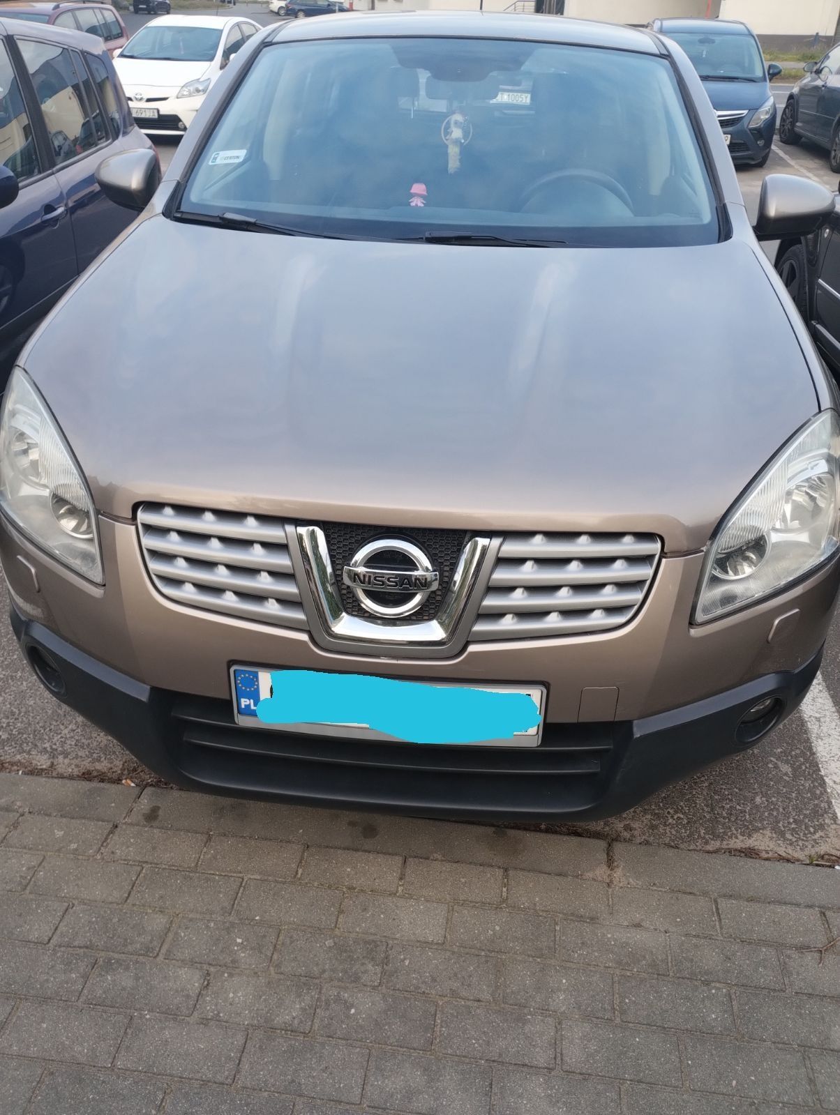 Nissan Qashqai  Benzyna