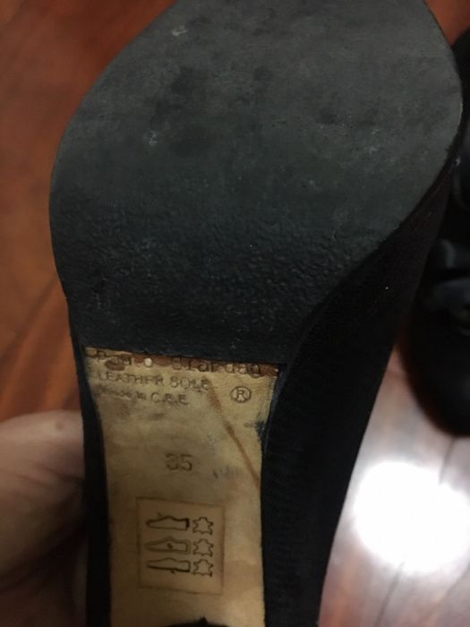 Sapatos pretos Paulo Brandão Impec