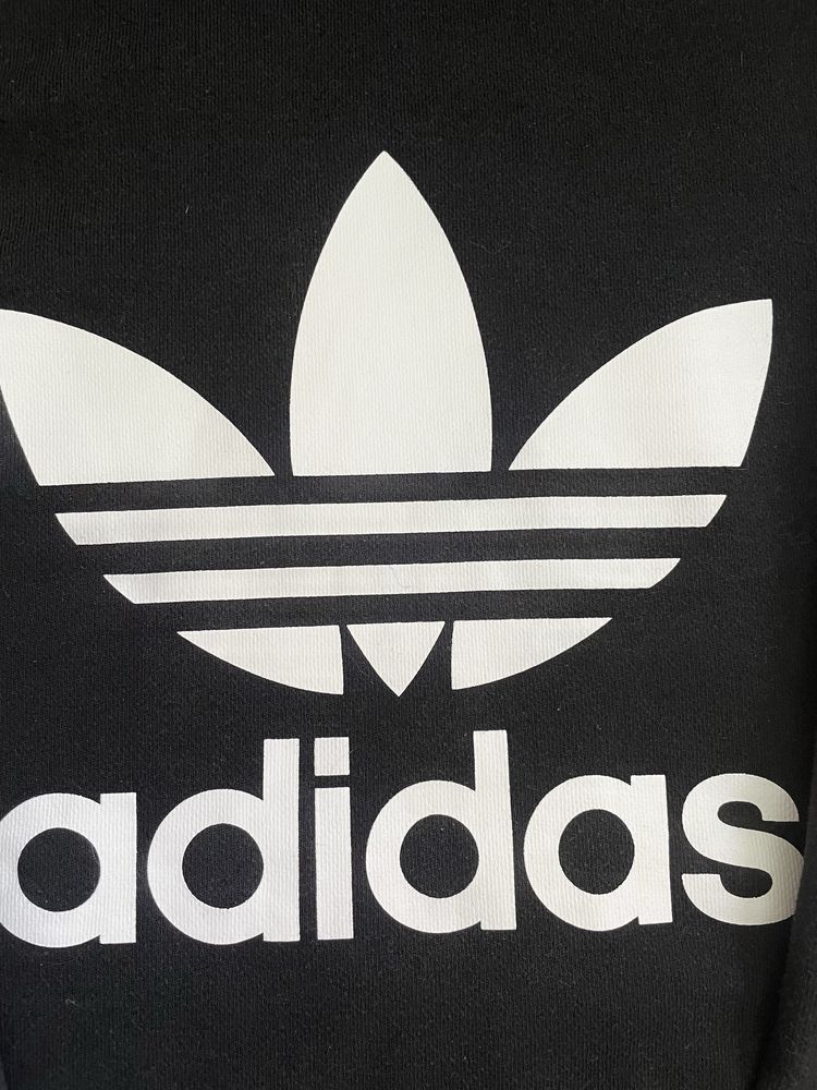 Кофта Adidas чорна