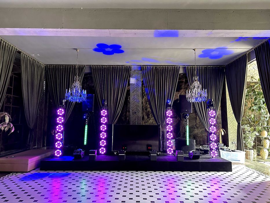 Aluguer de estrados/ palcos