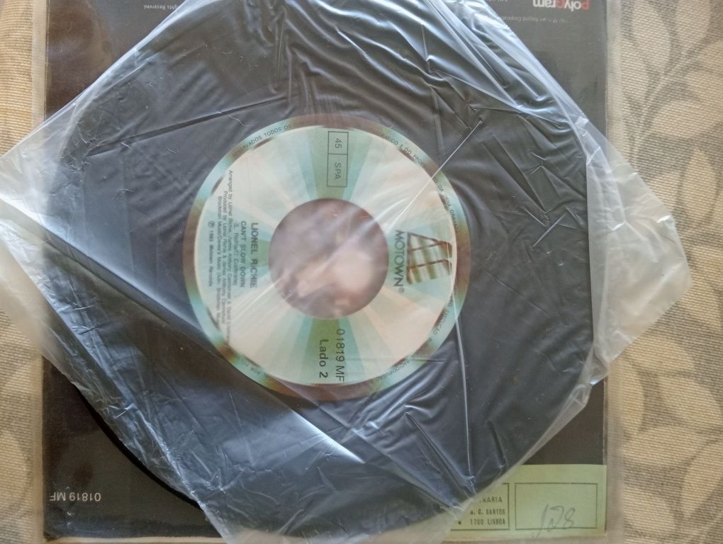 Vinil do single "Say you Say me" do Lionel Richie