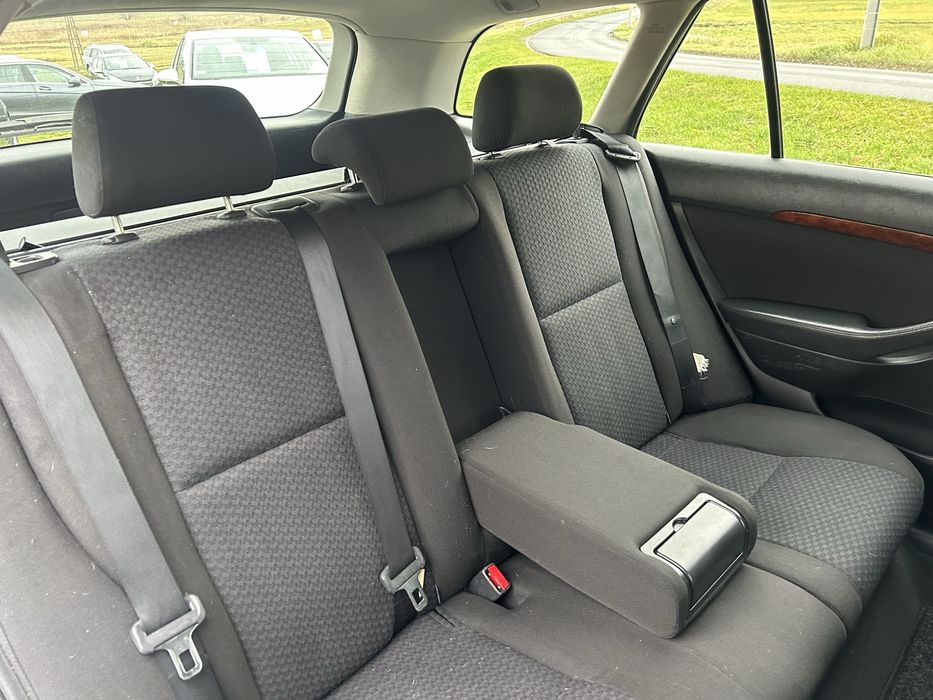 Toyota Avensis Kombi 2,0 147 KM Rok 2006