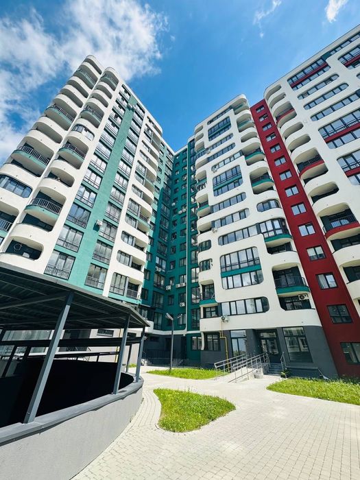 Продаж 3-кімнатної квартири (89м²) в Новобудові по вул. Трускавецька