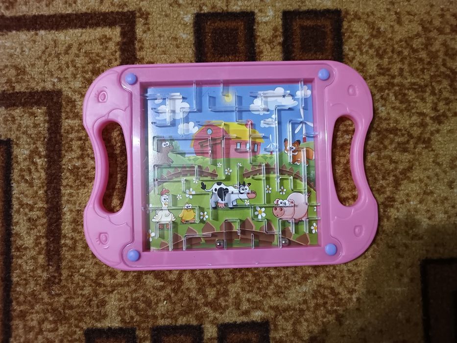 Іграшки для дівчинки