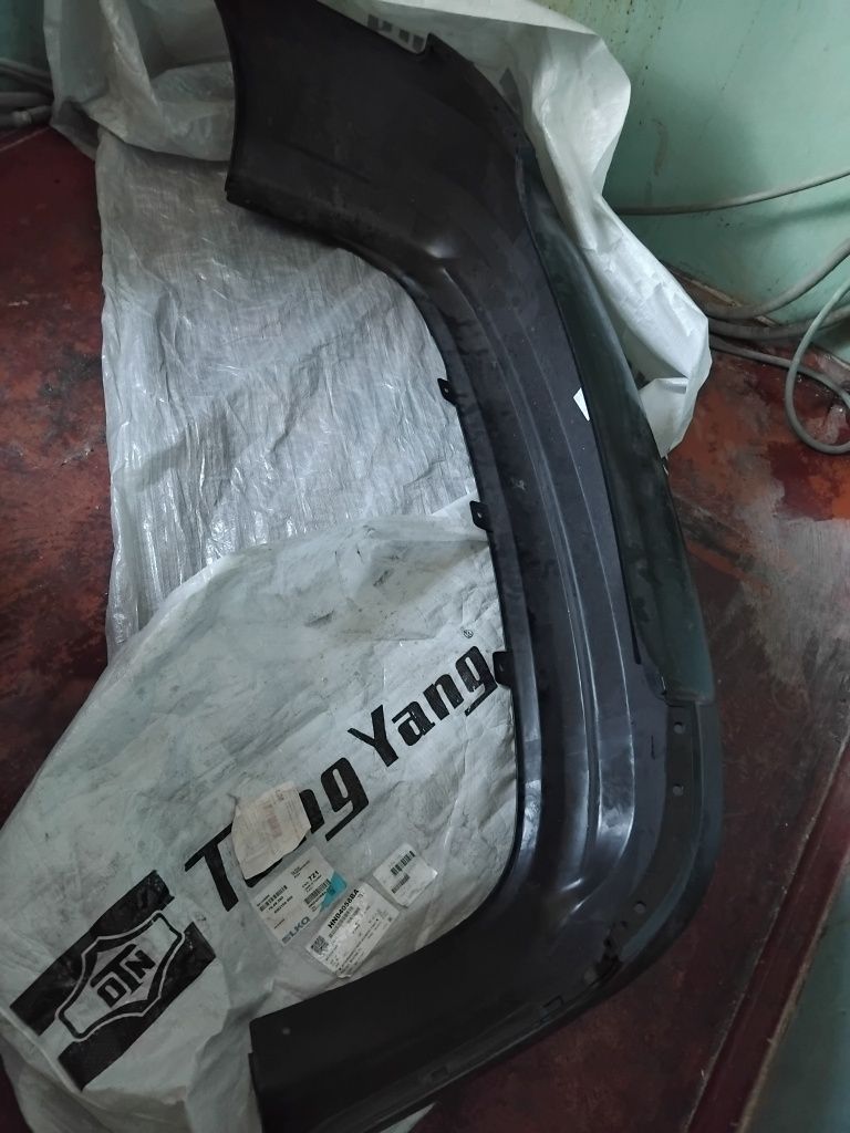 Бампер задний к Hyundai Accent