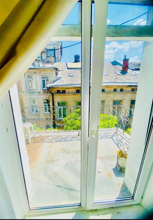 Дерибасовская !!! Квартира в стиле лофт с террасой !!!