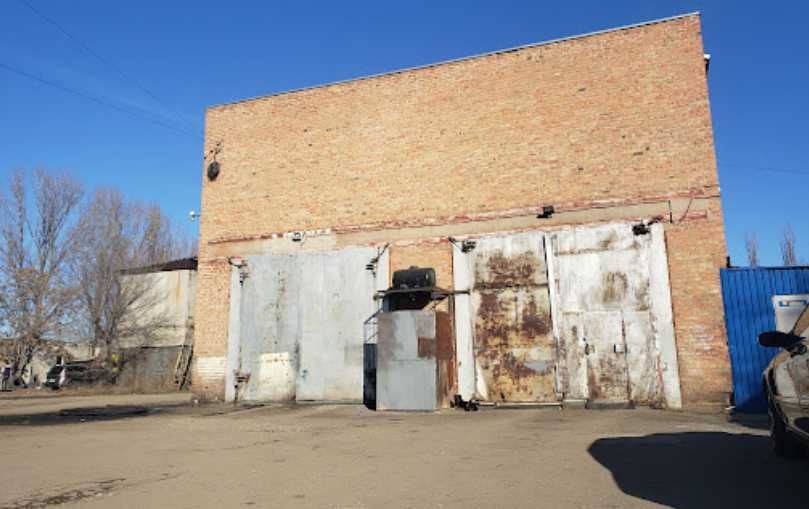 Продається приміщення 550 м² під СТО у Кривому Розі