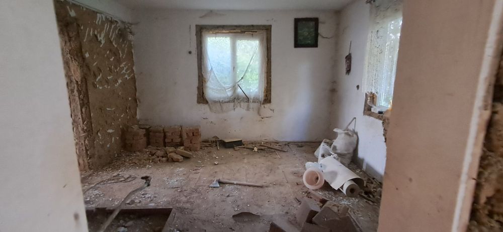 Продаж хати додатково інформація по телефону я власник