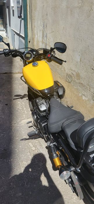 Mota yamaha XV 950