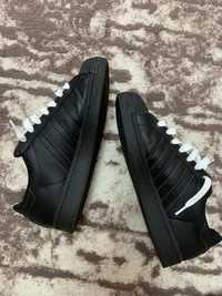 adidas superstar black