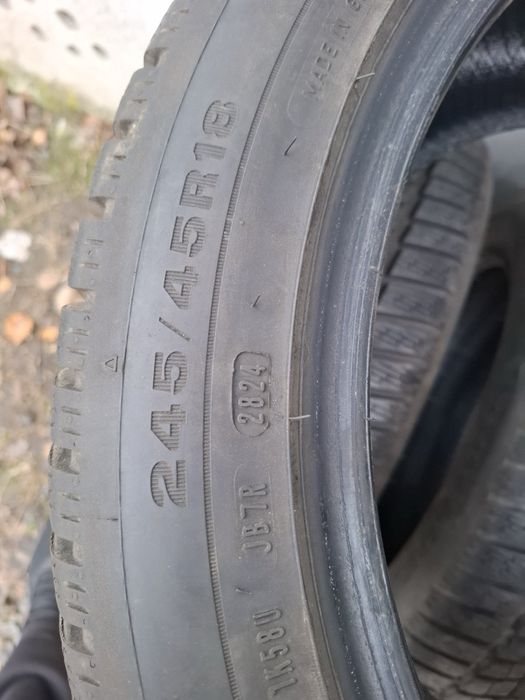 Комплект зимової Dunlop 245 45 r18