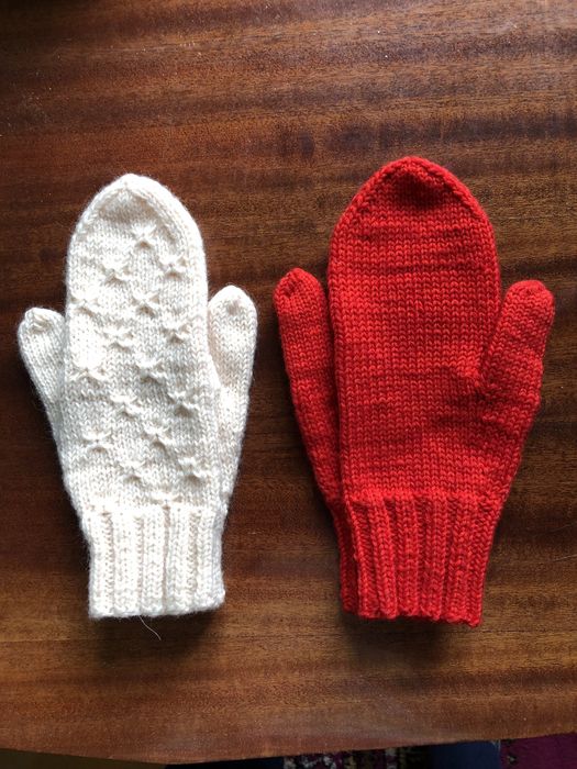 Рукавички ручної роботи