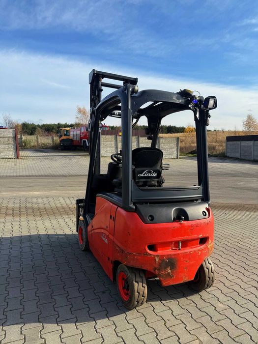 wózek widłowy elektryczny LINDE E16PH przesuw pozycjoner wideł 2011rok