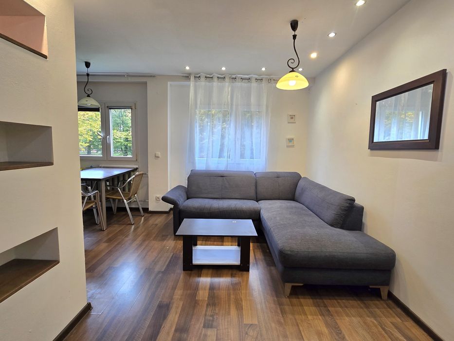 Na wynajem 3 pokoje | wysokim parter | świetna lokalizacja