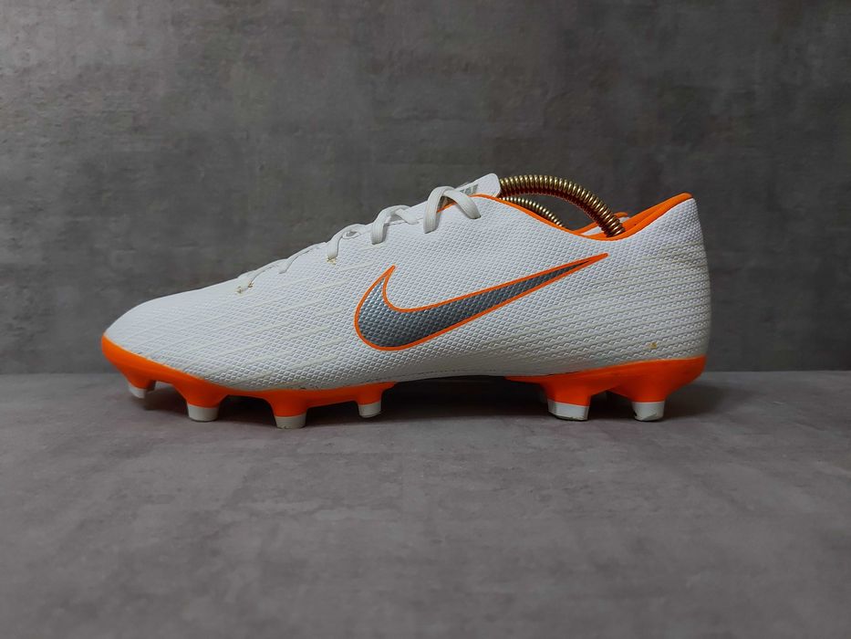 Футбольные бутсы Nike Mercurial Vapor 12 Academy FG/MG оригинал