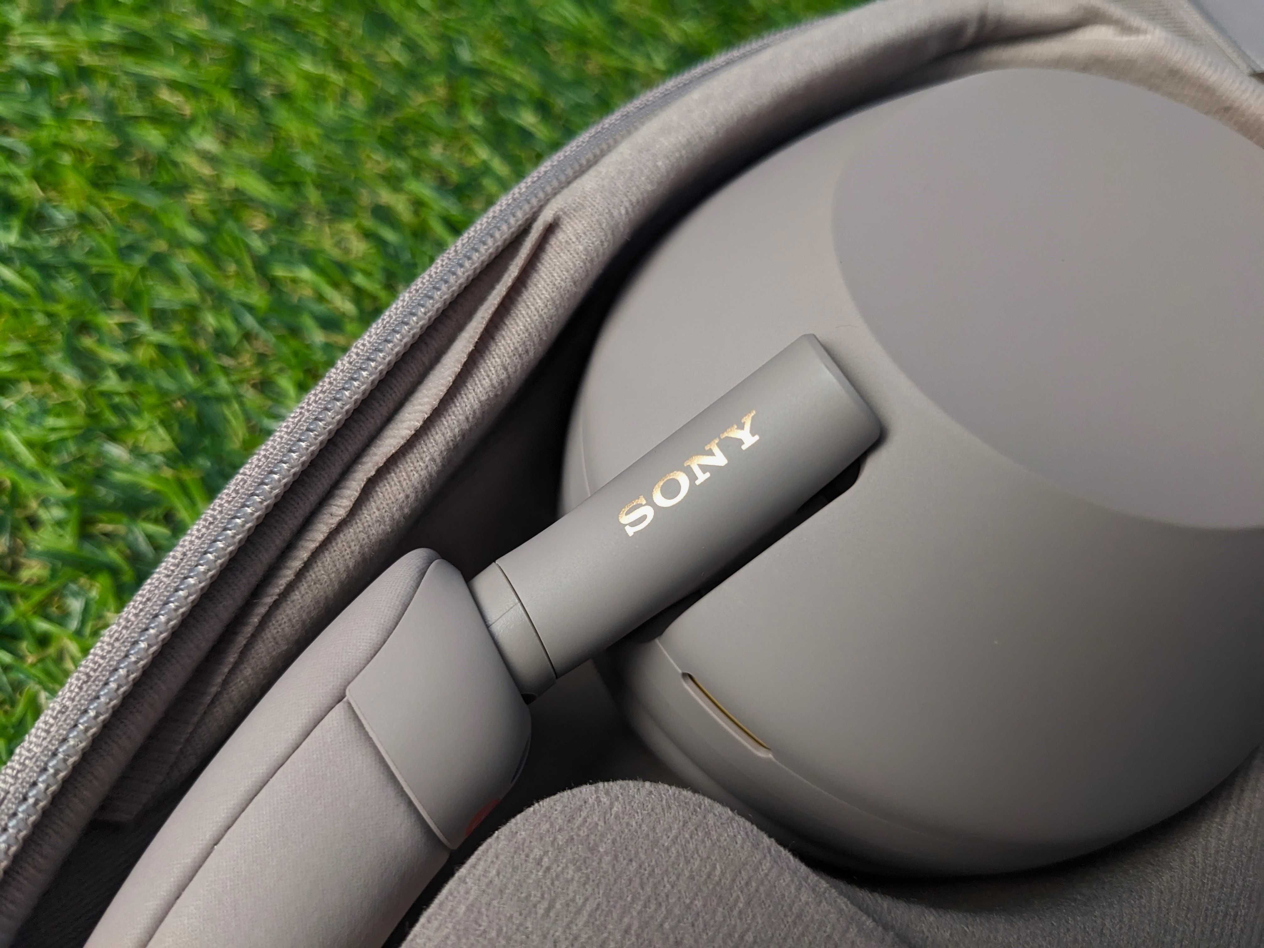 НОВІ навушники SONY WH-1000XM5. Оригінал з США. Колір: Рожевий