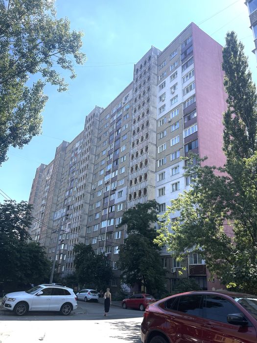 Продаж 2к Теодора Драйзера, 20А