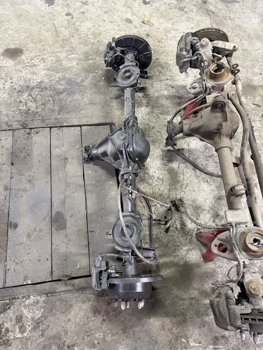 Мости Jeep Grand Cherokee 2,7  39/11